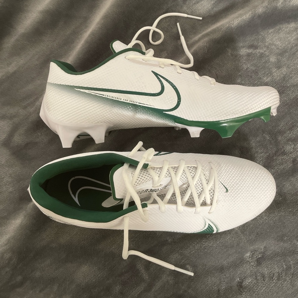 Nike cleats size 13